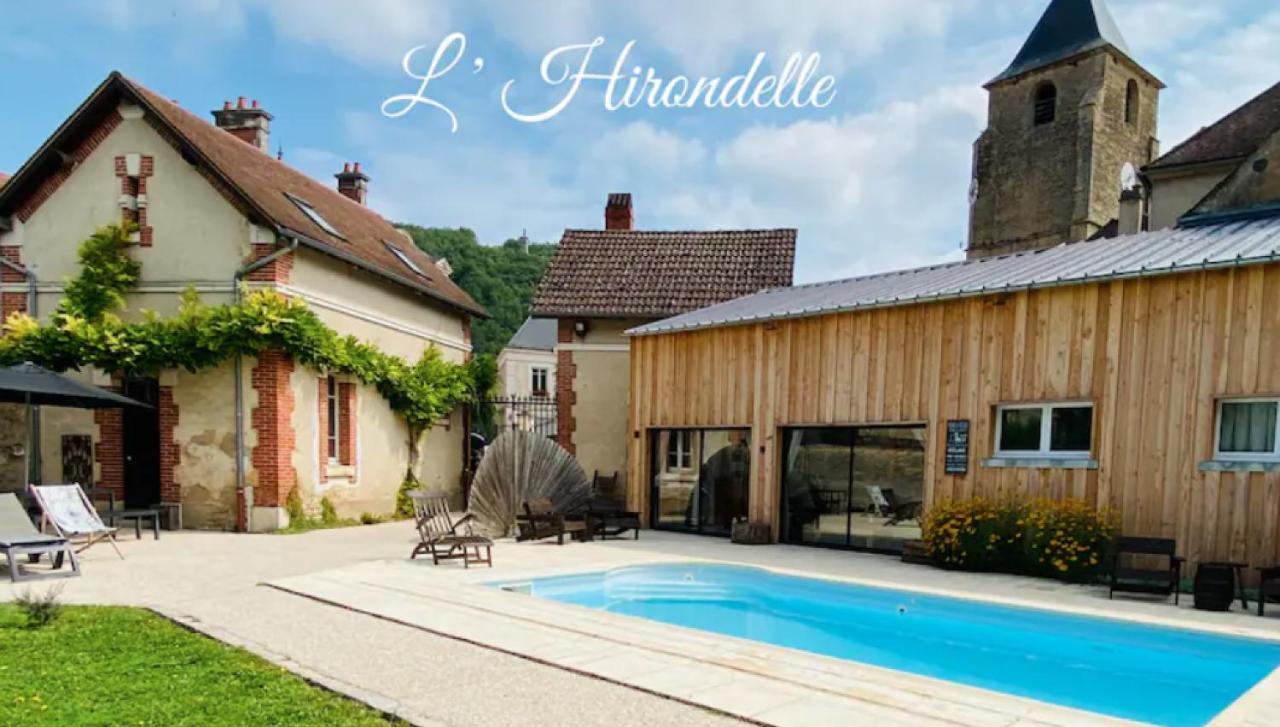 Pool House-L'Hirondelle De Sermizelles- Grand Jardin, Calme Et Nature Aux Portes Du Morvan Kültér fotó