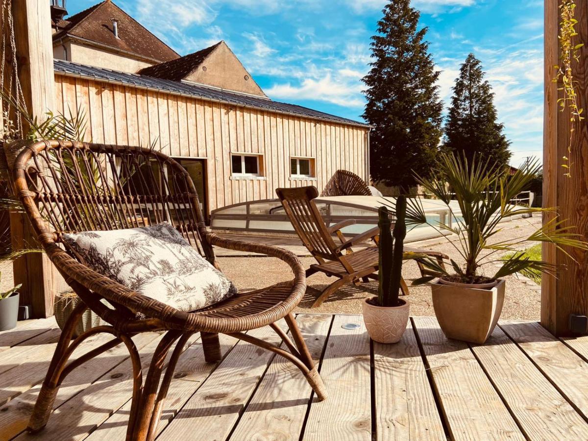 Pool House-L'Hirondelle De Sermizelles- Grand Jardin, Calme Et Nature Aux Portes Du Morvan Kültér fotó